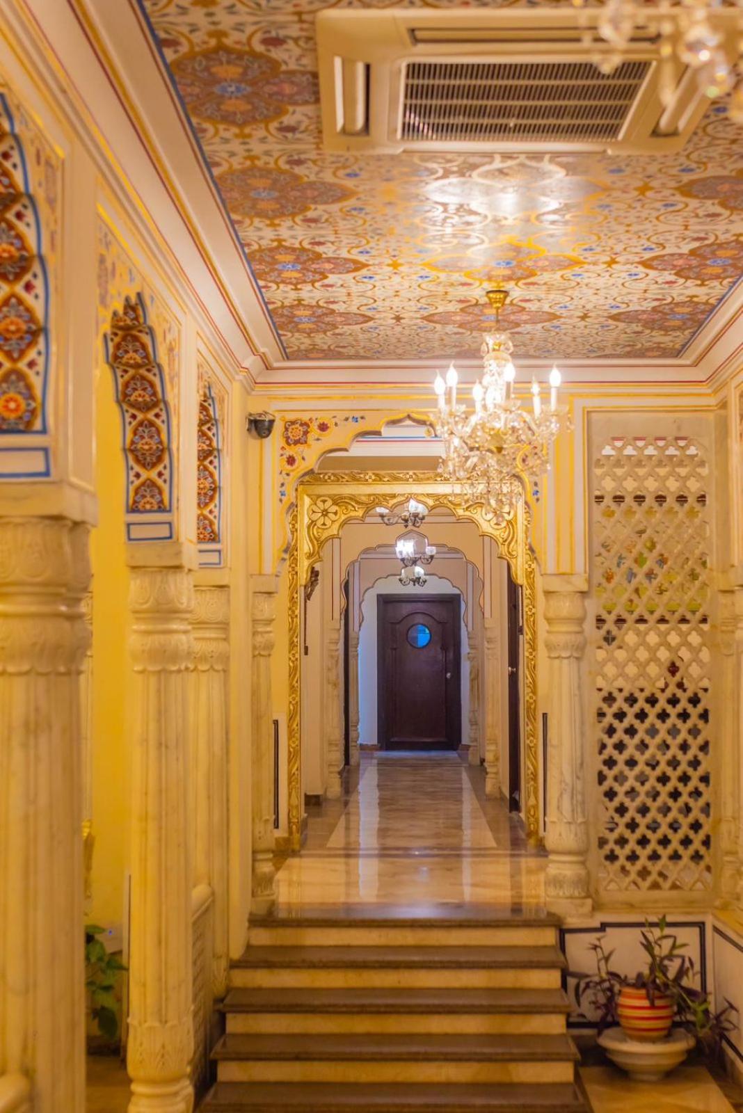 Welcomheritage Traditional Haveli Джайпур Екстер'єр фото