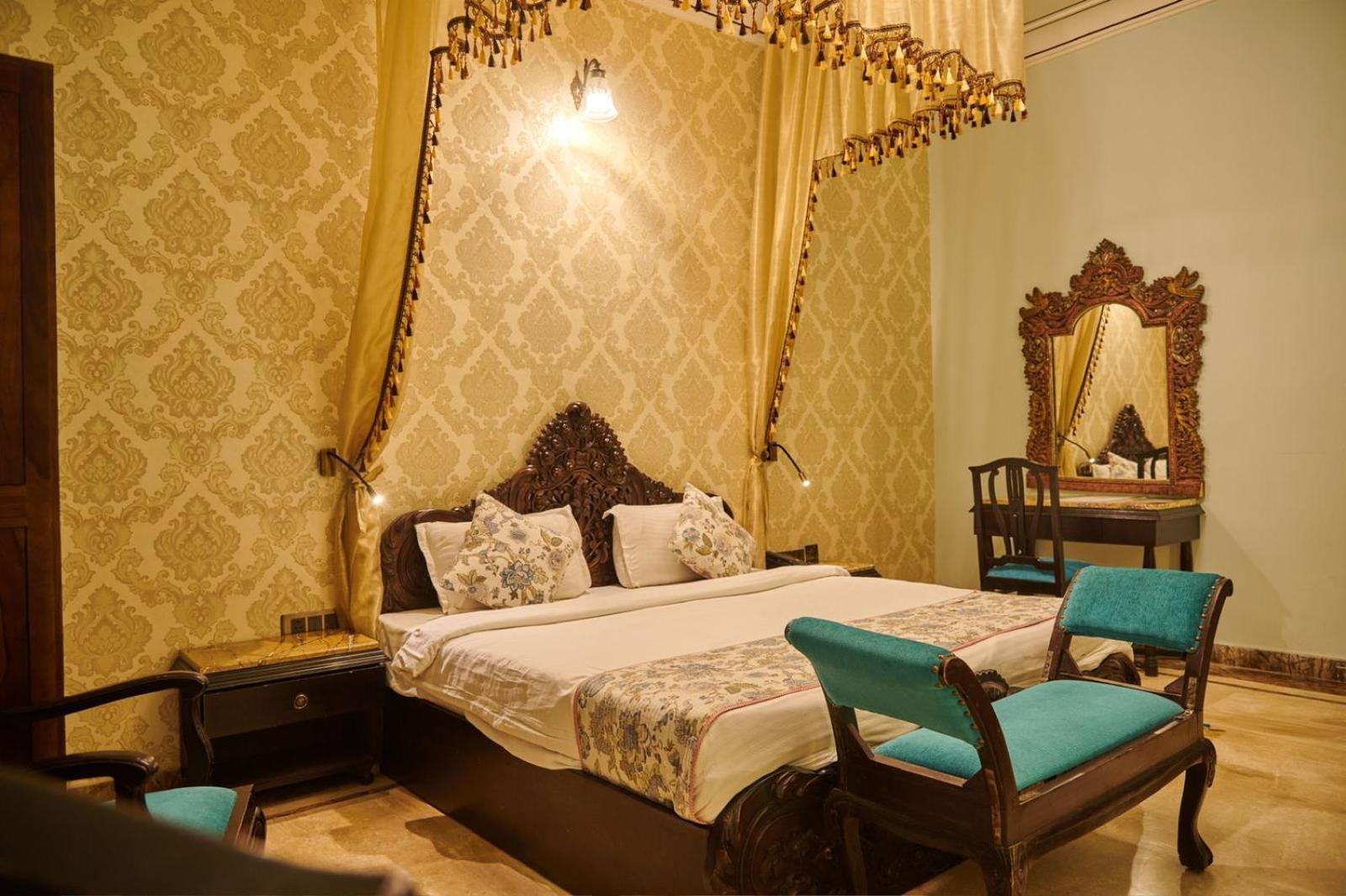 Welcomheritage Traditional Haveli Джайпур Екстер'єр фото